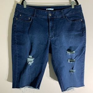 Riders lee woman short